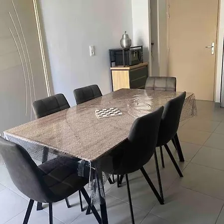 Des Tortues Apartment *